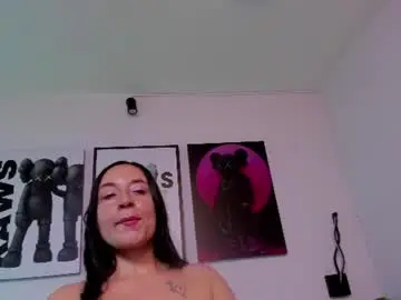 Jesy_moon_  live sex cam