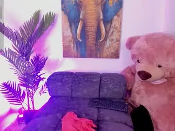 Kaity_layne  live sex cam