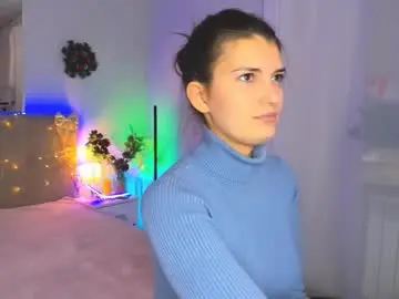 Laura__leee  live sex cam