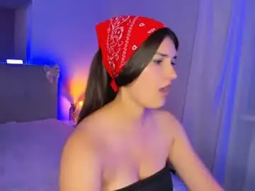 Laura__leee  live sex cam