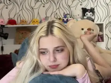 Lilith_butterfly  live sex cam