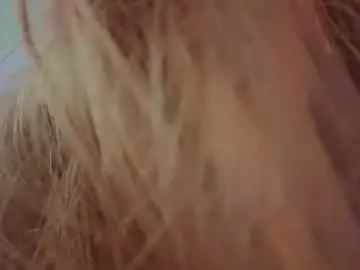 Lunoria  live sex cam