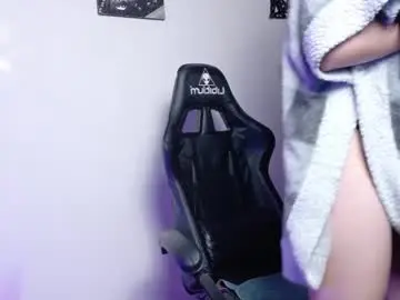 Mei_hells  live sex cam