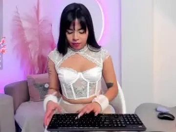 Olivia_dluxe  live sex cam