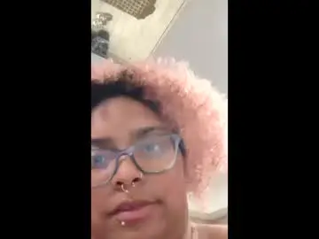 Peachii69  live sex cam