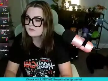 Quervoqueen1  live sex cam