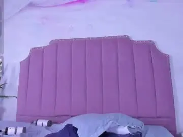 Roxy_medina  live sex cam