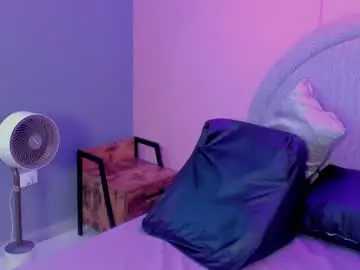 Sara_rhoades_  live sex cam