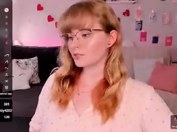 Sheslinki  live sex cam