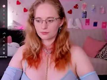 Sheslinki  live sex cam