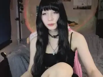 Yourcutiegoth  live sex cam
