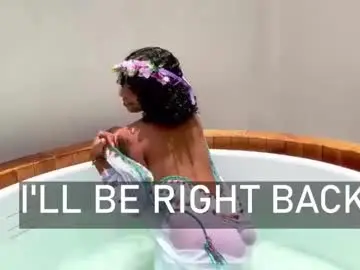 Ariella_ruiz  live sex cam