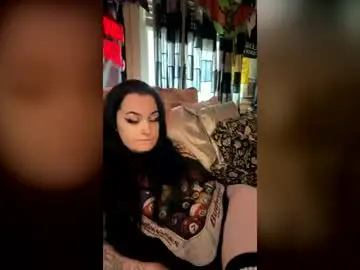 Battatbaby  live sex cam