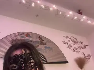 Busy_bee69  live sex cam