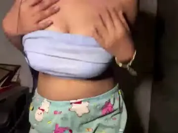 Changnavone  live sex cam