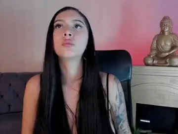 Daka_hylls  live sex cam