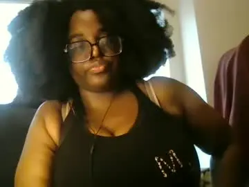 Ebonybigtitqueen0  live sex cam
