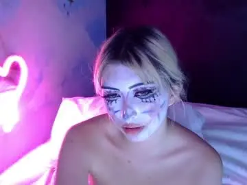 Gabygumms  live sex cam