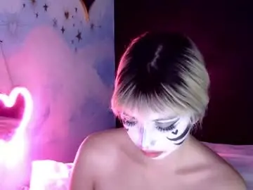 Gabygumms  live sex cam
