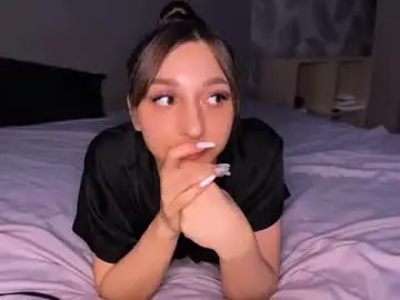 Goddesssooul  live sex cam
