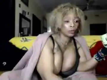 Gucci_bx  live sex cam