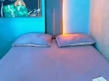 Karina_milf1  live sex cam