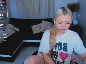 Millie_vanillie  live sex cam