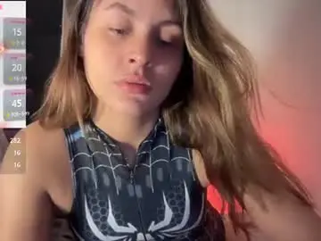 Myforevermia  live sex cam