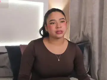 Mylarossi  live sex cam