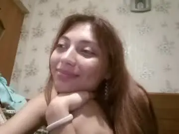 Nettiestohler  live sex cam