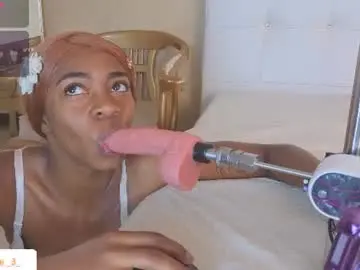 Shanelle__  live sex cam