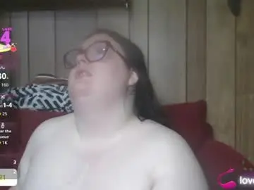 Soapydevil23  live sex cam