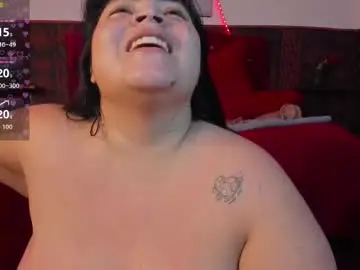 Sobigcurvy44  live sex cam