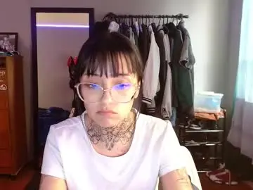 Val_azuna  live sex cam