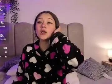 Zoemoon1  live sex cam
