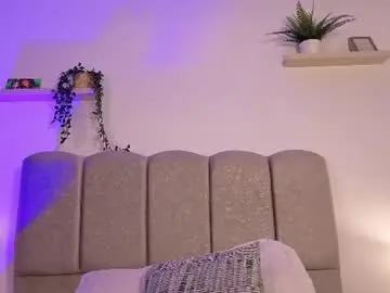 Zoemoon1  live sex cam