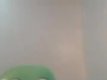 Cecewantsdaddysdick  live sex cam