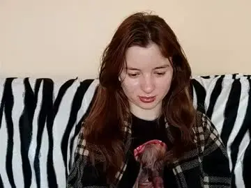 Daniellevaulet  live sex cam