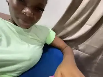 Ebonykissxx  live sex cam