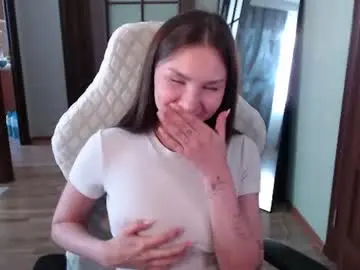 Emmiclo  live sex cam