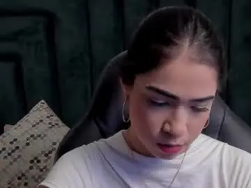 Faloonroussel  live sex cam