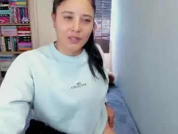 Foxwen  live sex cam