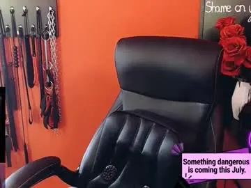 Gina_hotlick  live sex cam