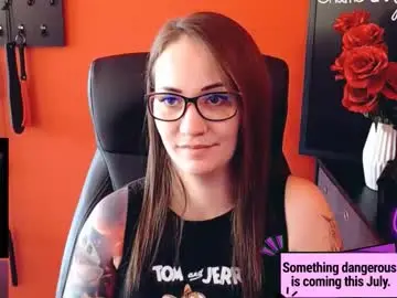 Gina_hotlick  live sex cam