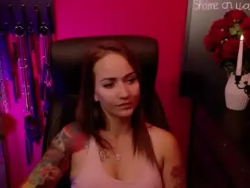 Gina_hotlick  live sex cam