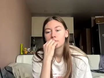 Hazelgaulzetti  live sex cam