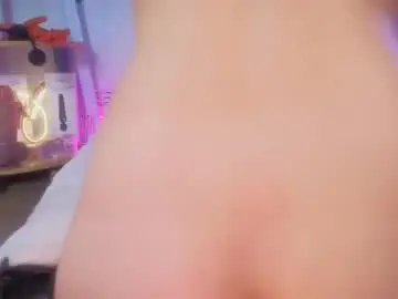 Kittyroses  live sex cam