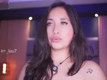 Lauroberts  live sex cam