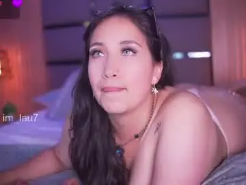 Lauroberts  live sex cam