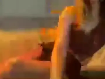 Luneavel  live sex cam